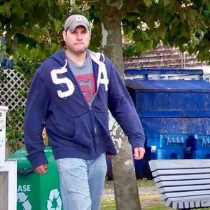 Meet your Posher, Chris